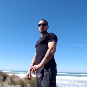 Meet your Posher, Robert